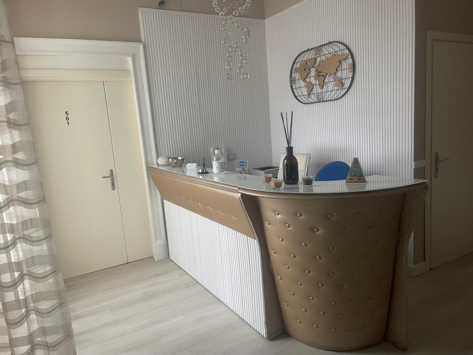 B&B Chez Moi Napoli Ngoại thất bức ảnh