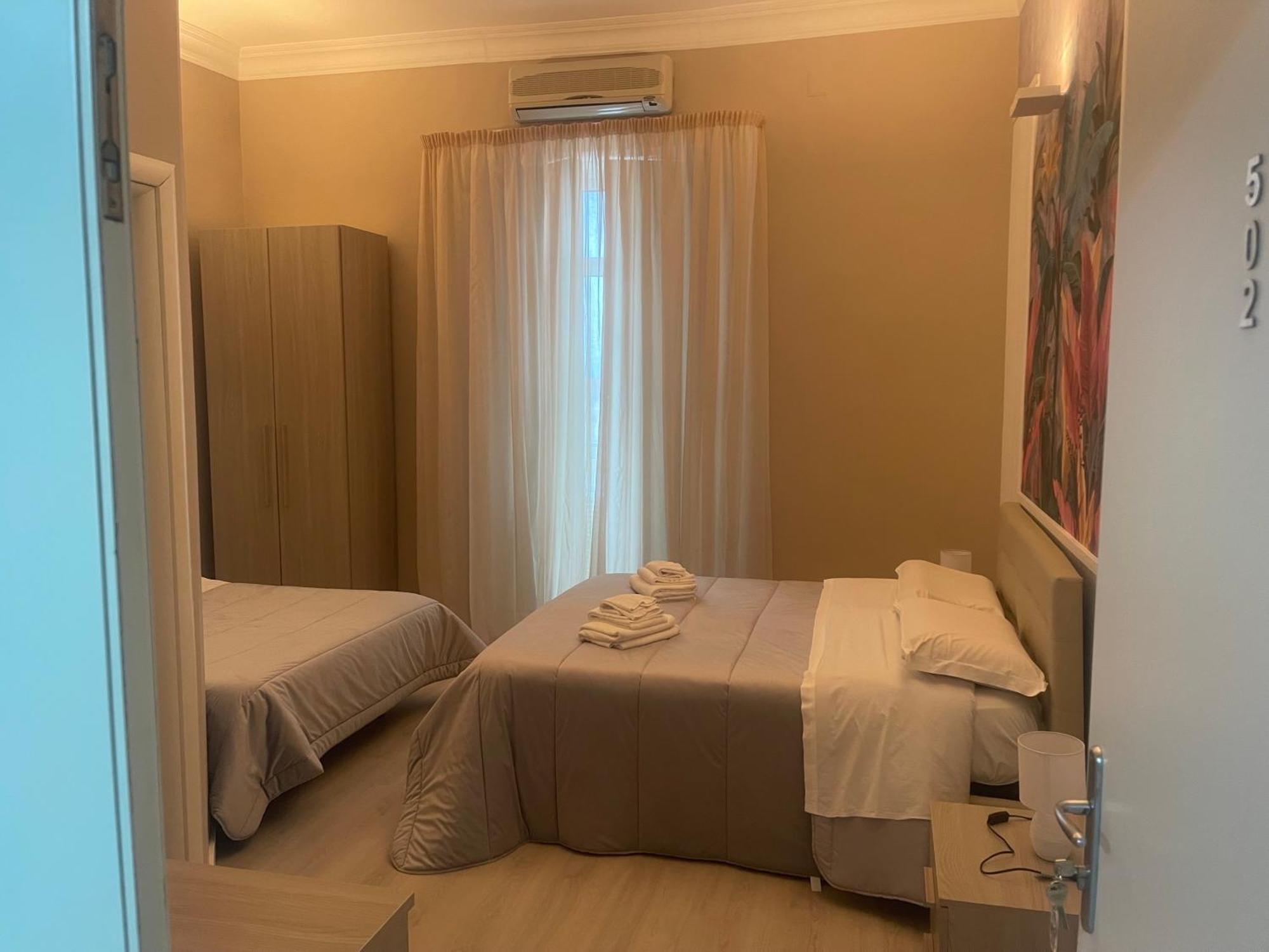 B&B Chez Moi Napoli Ngoại thất bức ảnh