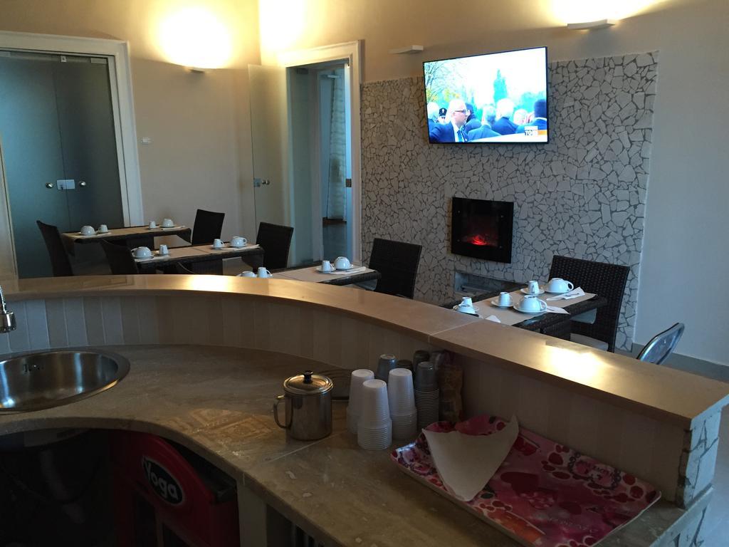 B&B Chez Moi Napoli Phòng bức ảnh
